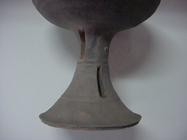 토기 굽다리 완