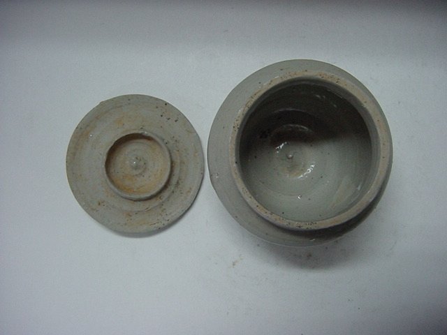 백자 뚜겅있는 소호