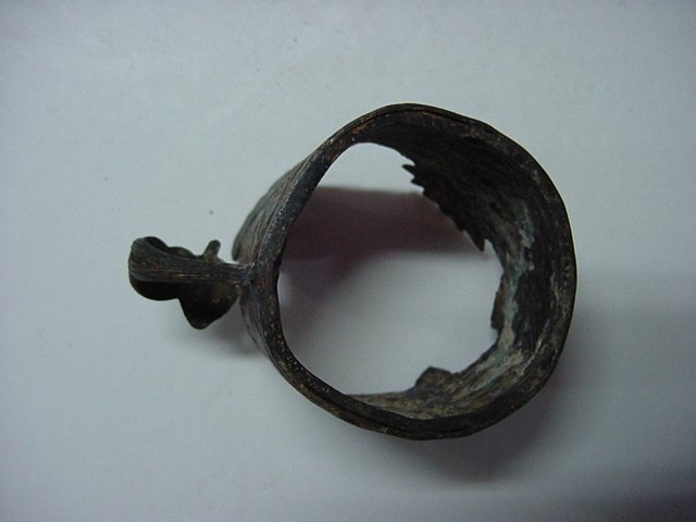 화조문 금동잔받침(잔대)