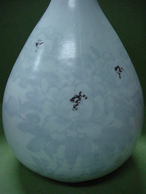 백자 분청철화목단문 대주병