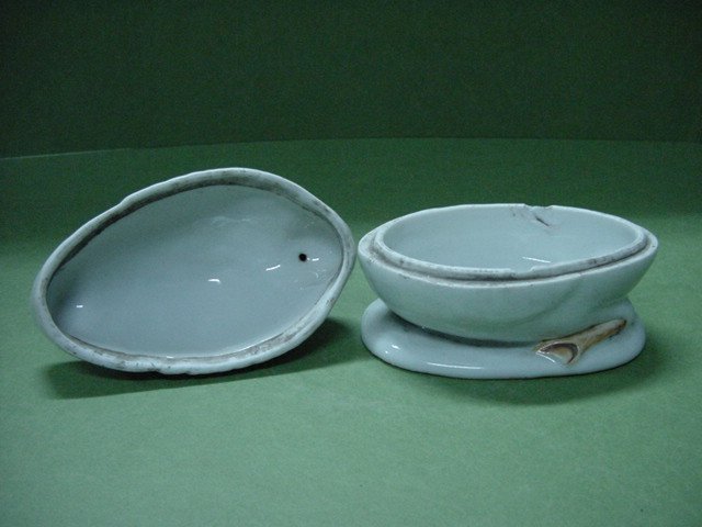 황유 오리형 도자기