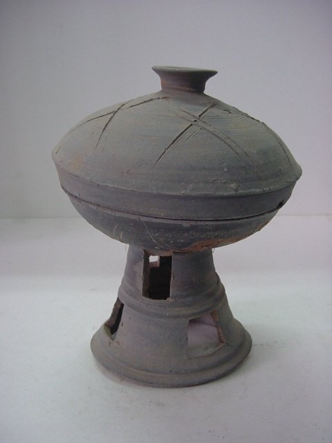 토기교차문 굽다리완