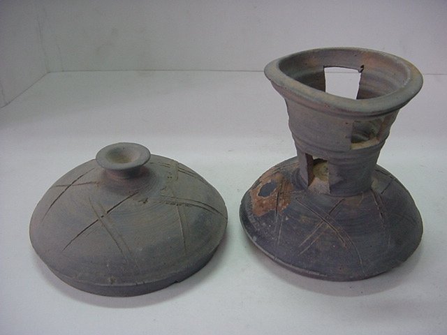 토기교차문 굽다리완