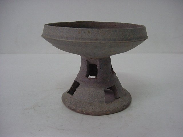 토기굽다리 소접시