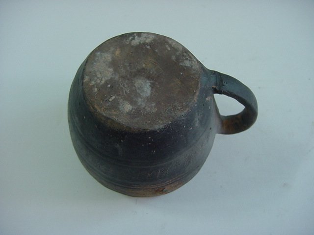 토기 물결문 잔