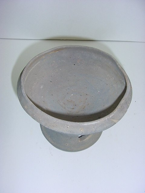 토기 굽다리접시와 뚜겅