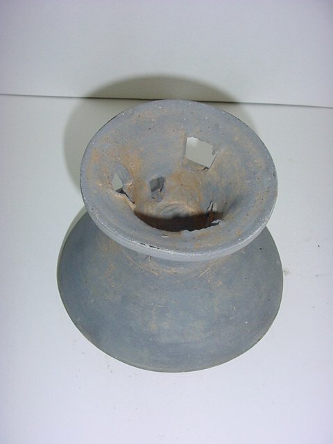 토기 굽다리접시와 뚜겅