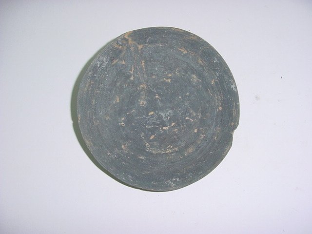 토기굽다리 접시 와뚜겅