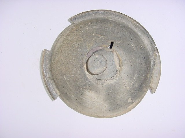 토기굽다리접시와 뚜겅