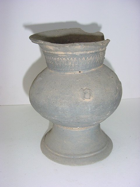 굽다리토기 이귀장경호