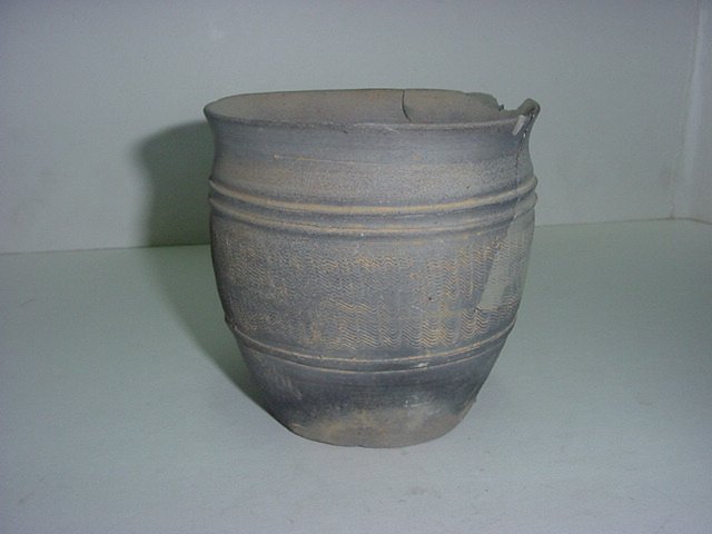 토기물결문 크라운잔