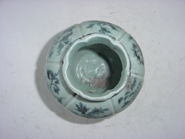 청자화문소호