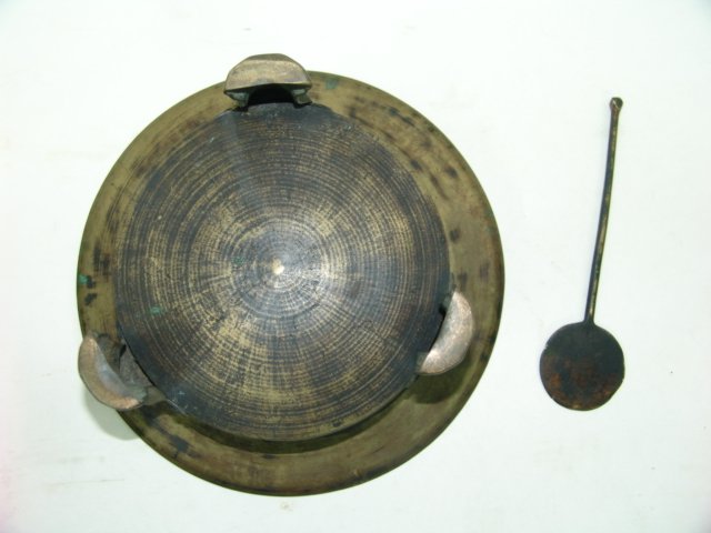 청동 화로1점,청동불손1점