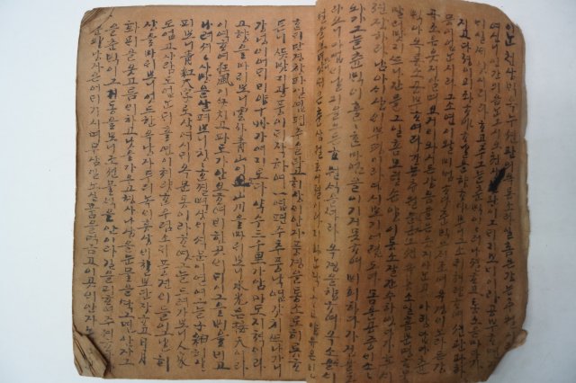 1926년 필사기가있는 한글본 이춘백전(李春白傳) 1책완질