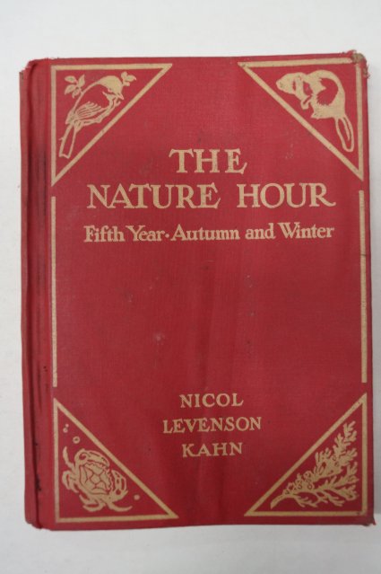 1935년 미국간행 THE NATURE HOUR