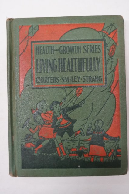 1935년 미국간행 LIVING HEALTHFULLY