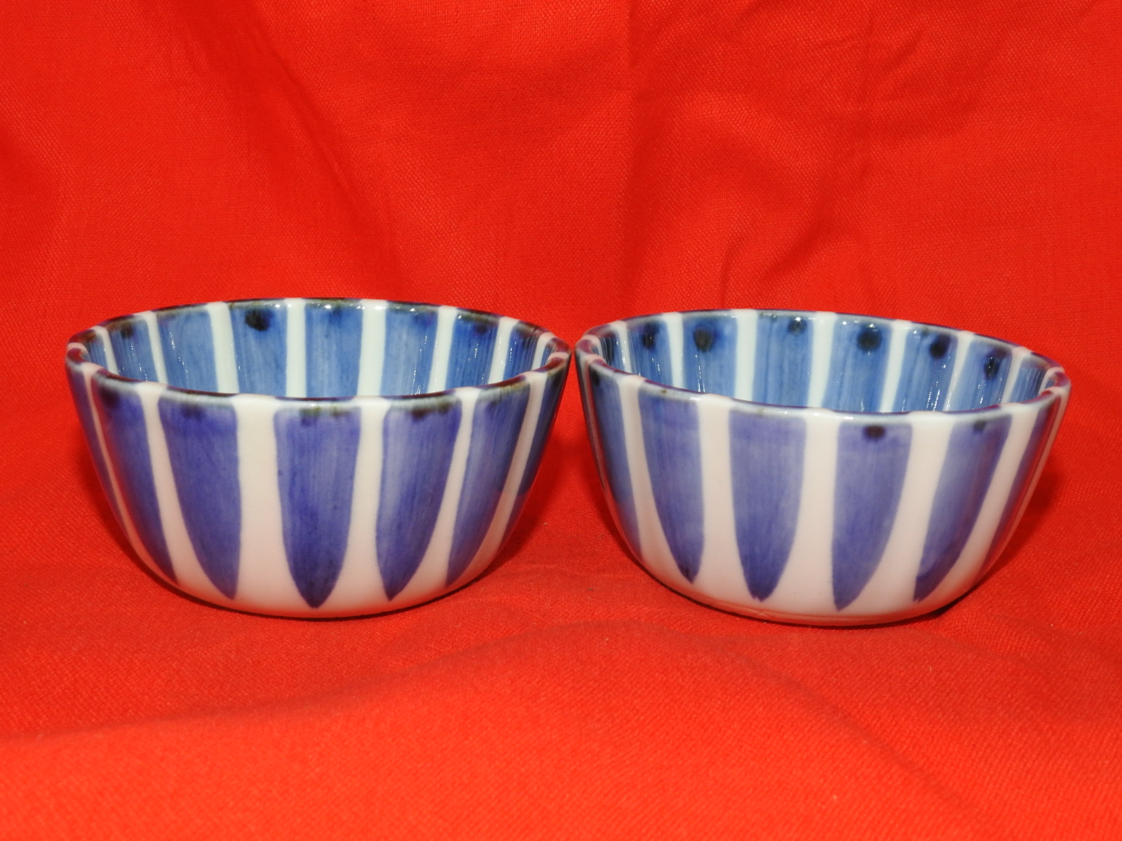 청화백자 추상줄문 완 2점