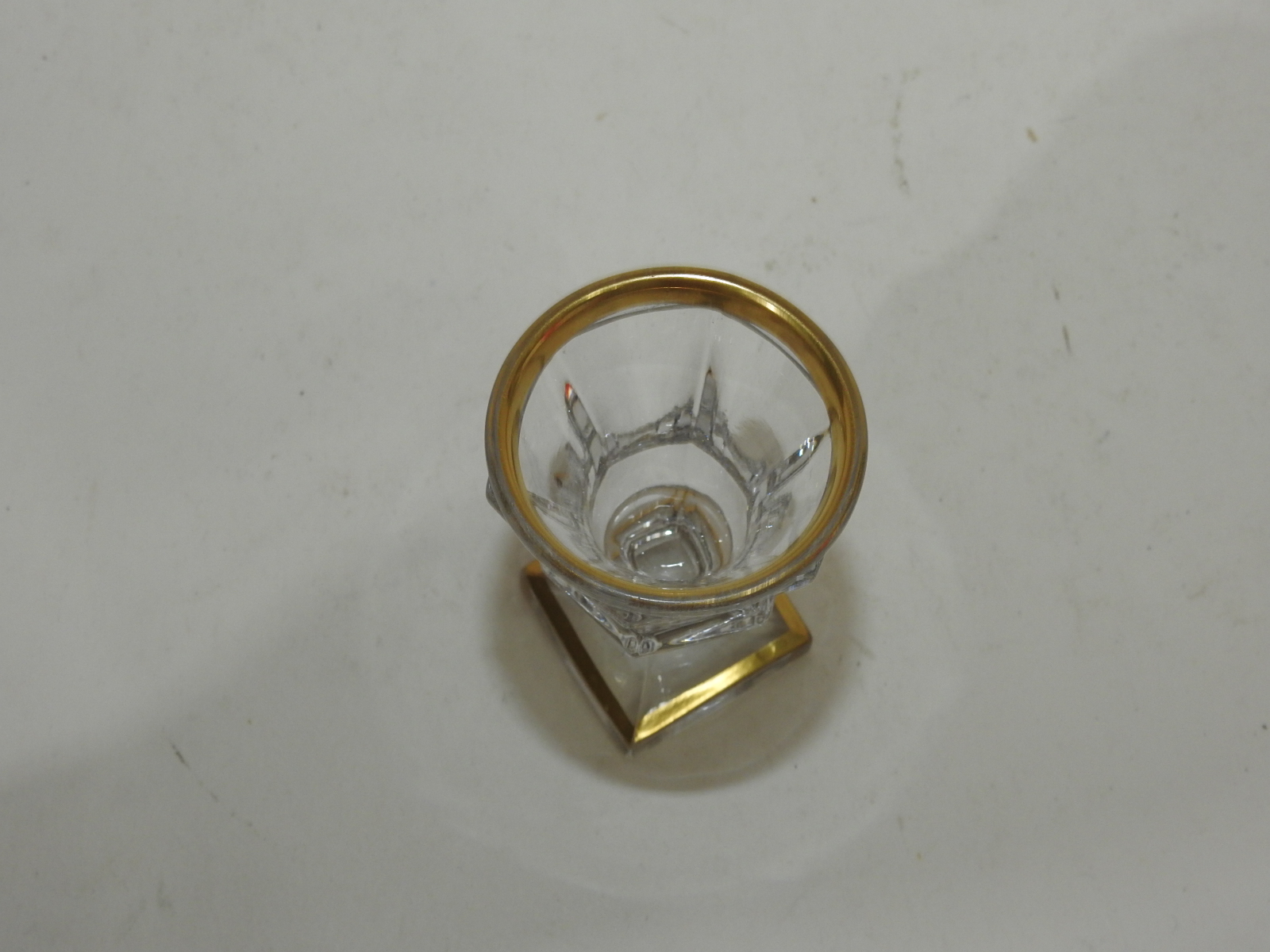 크리스탈 금채 트로피모양 잔