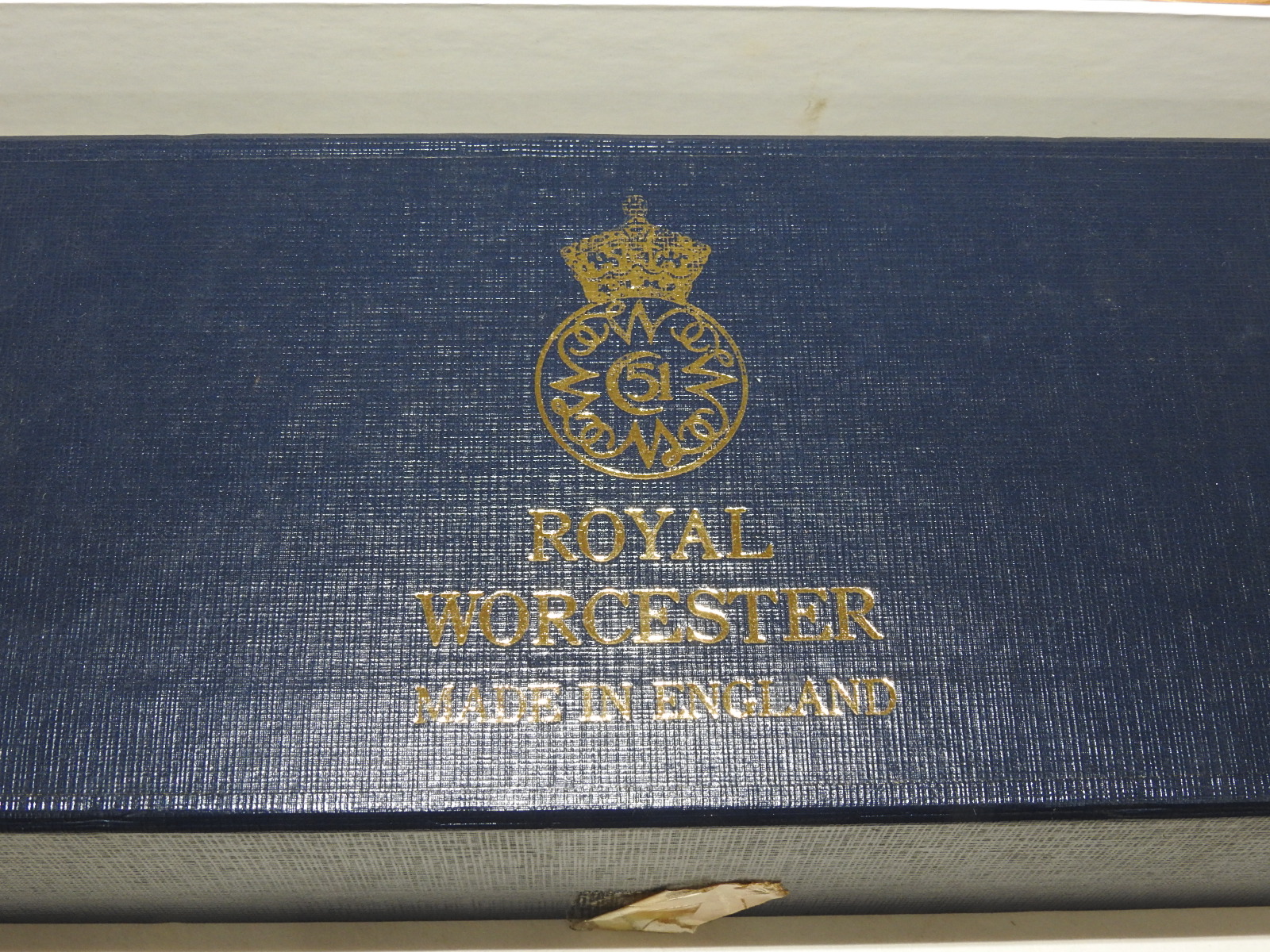 영국산 로얄우스터 백자화문금채 완 3점셋트