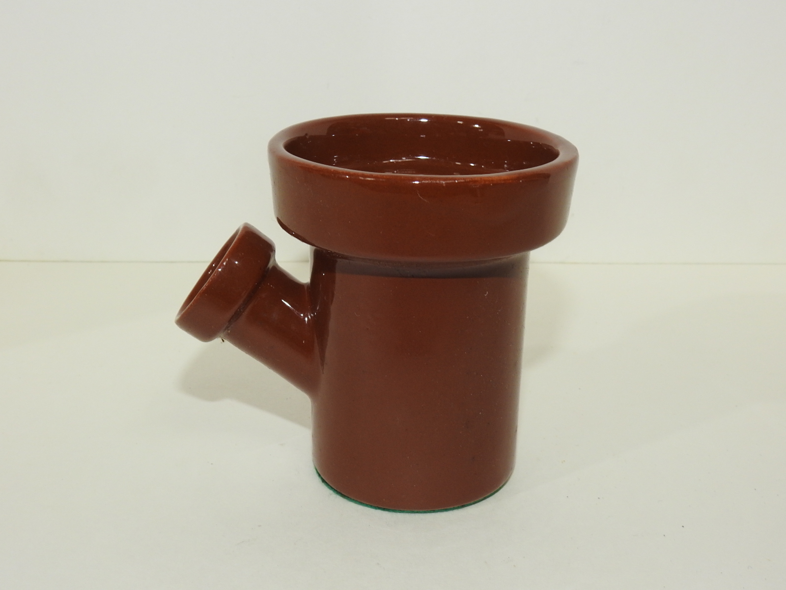 특이한 모양의 청자 주자호