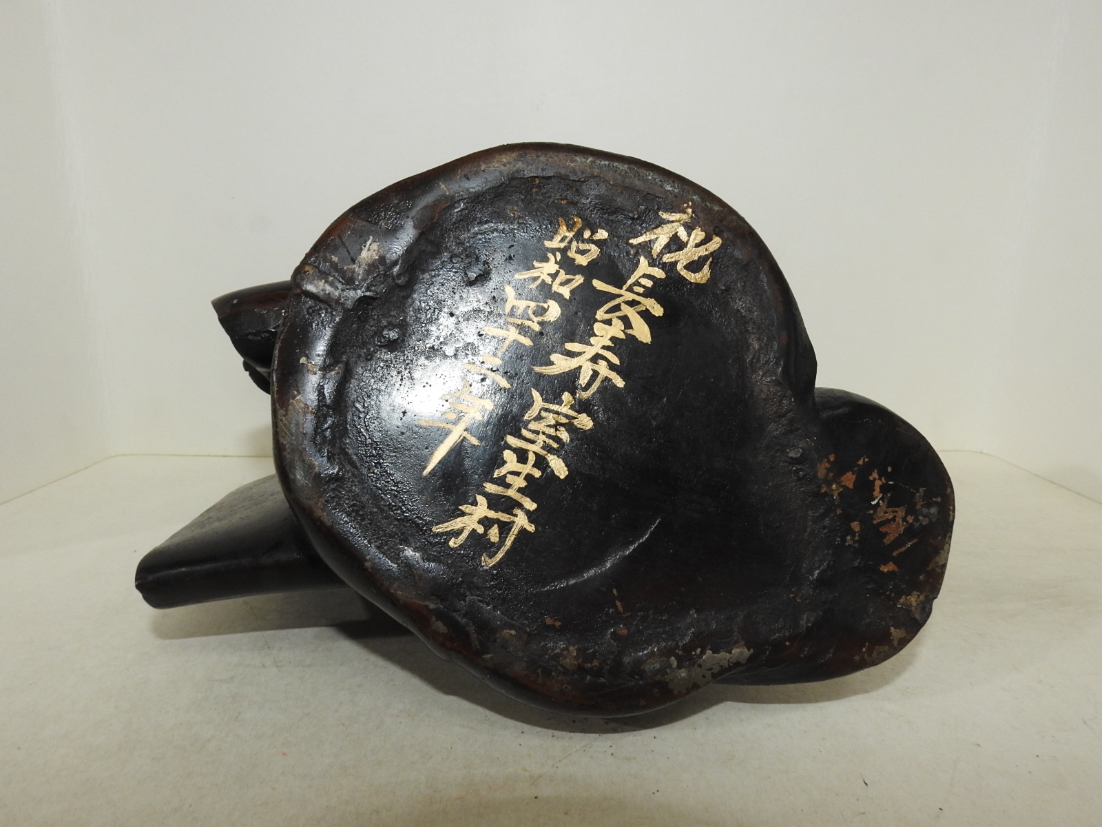 묵직한 무쇠로된 도인 조각상