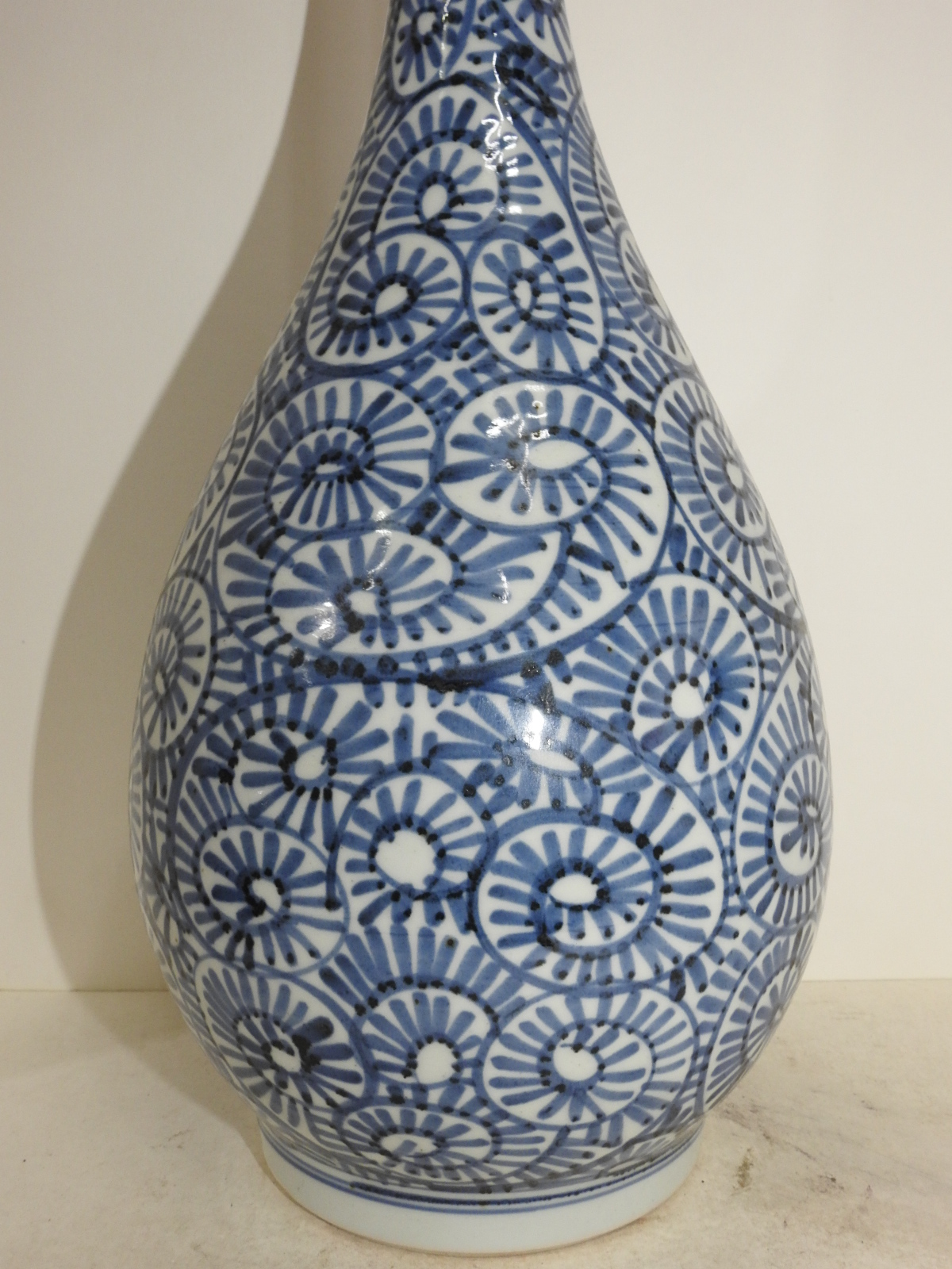 대형크기의 이마리 청화백자추상화문 대 주병