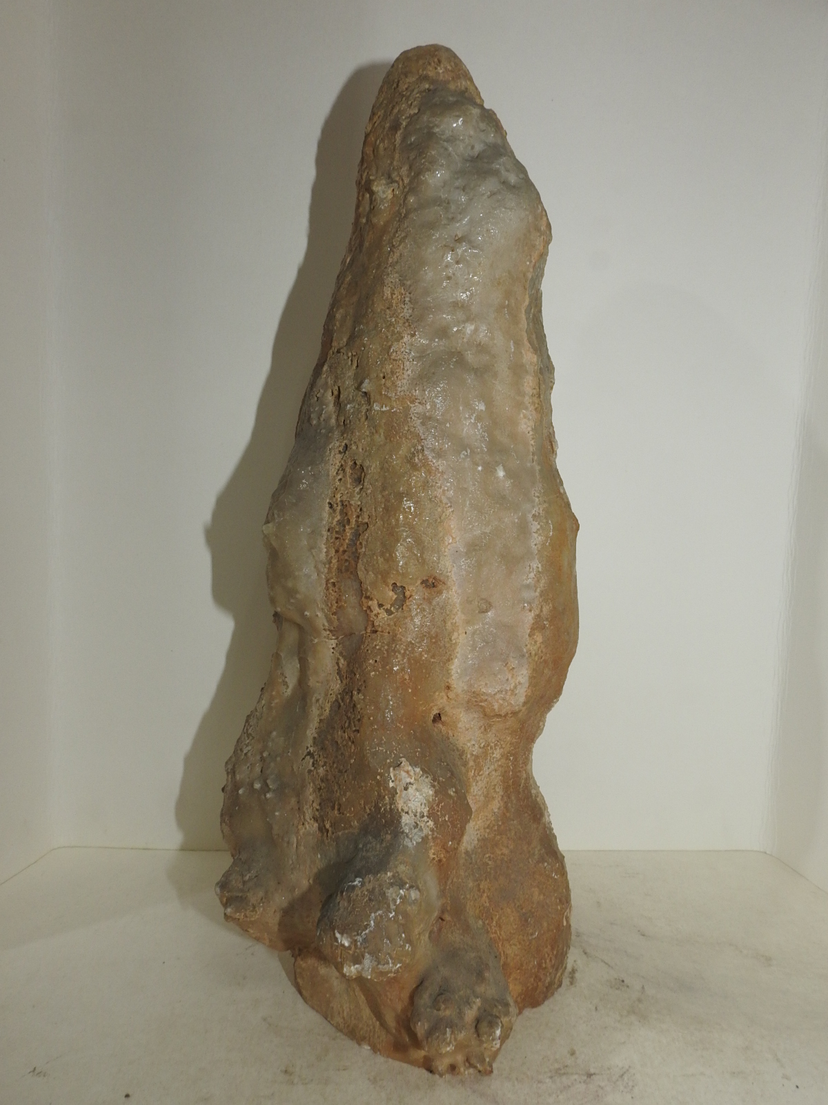 아주귀한 종유석 원석