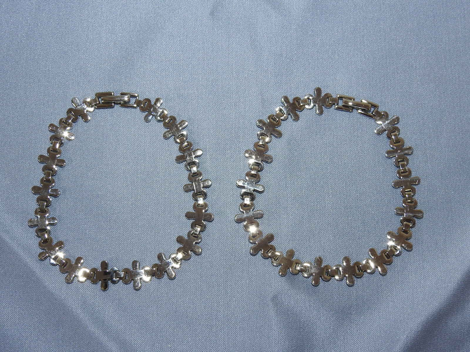 스텐레스스틸재질의 팔찌 2점