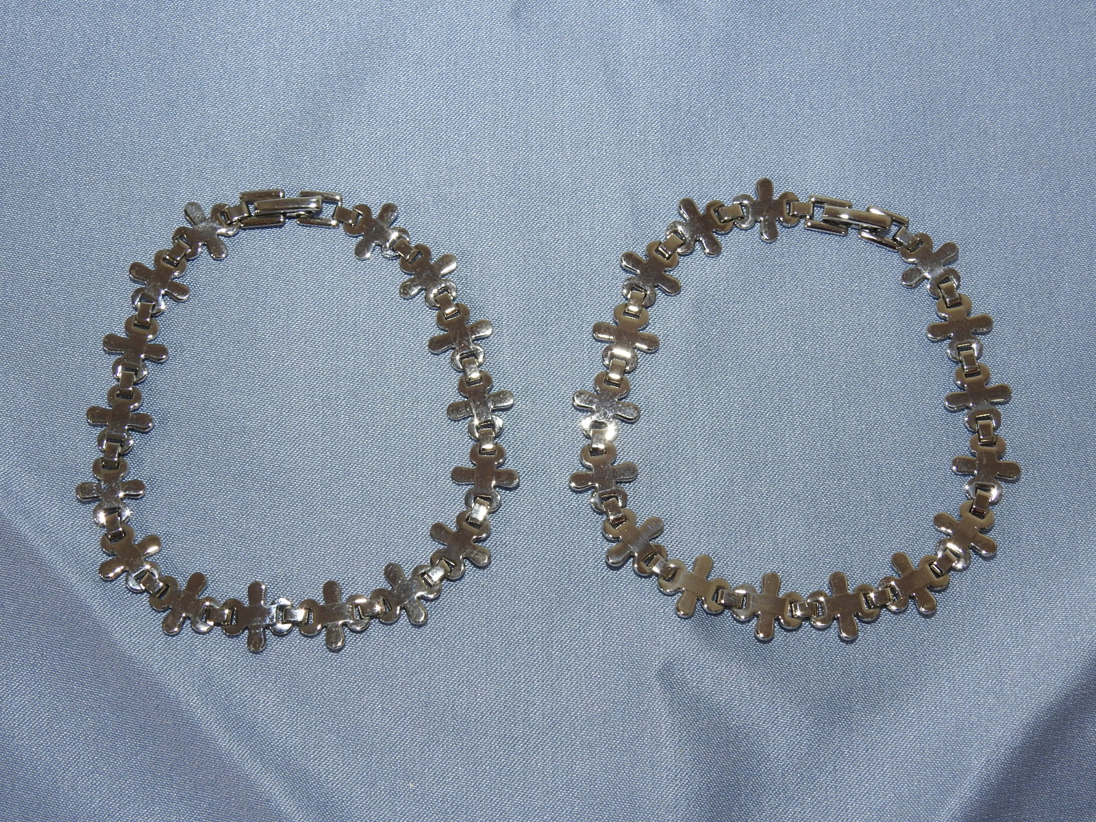 스텐레스스틸재질의 팔찌 2점