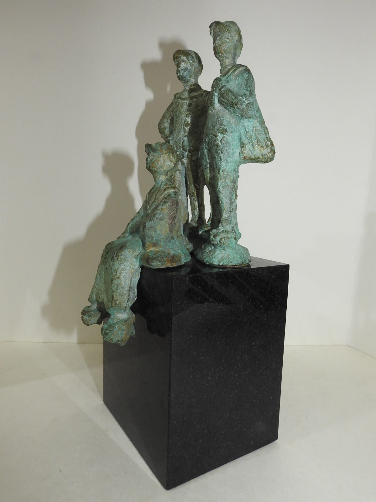 대리석받침에 청동브론즈 인물 조각상