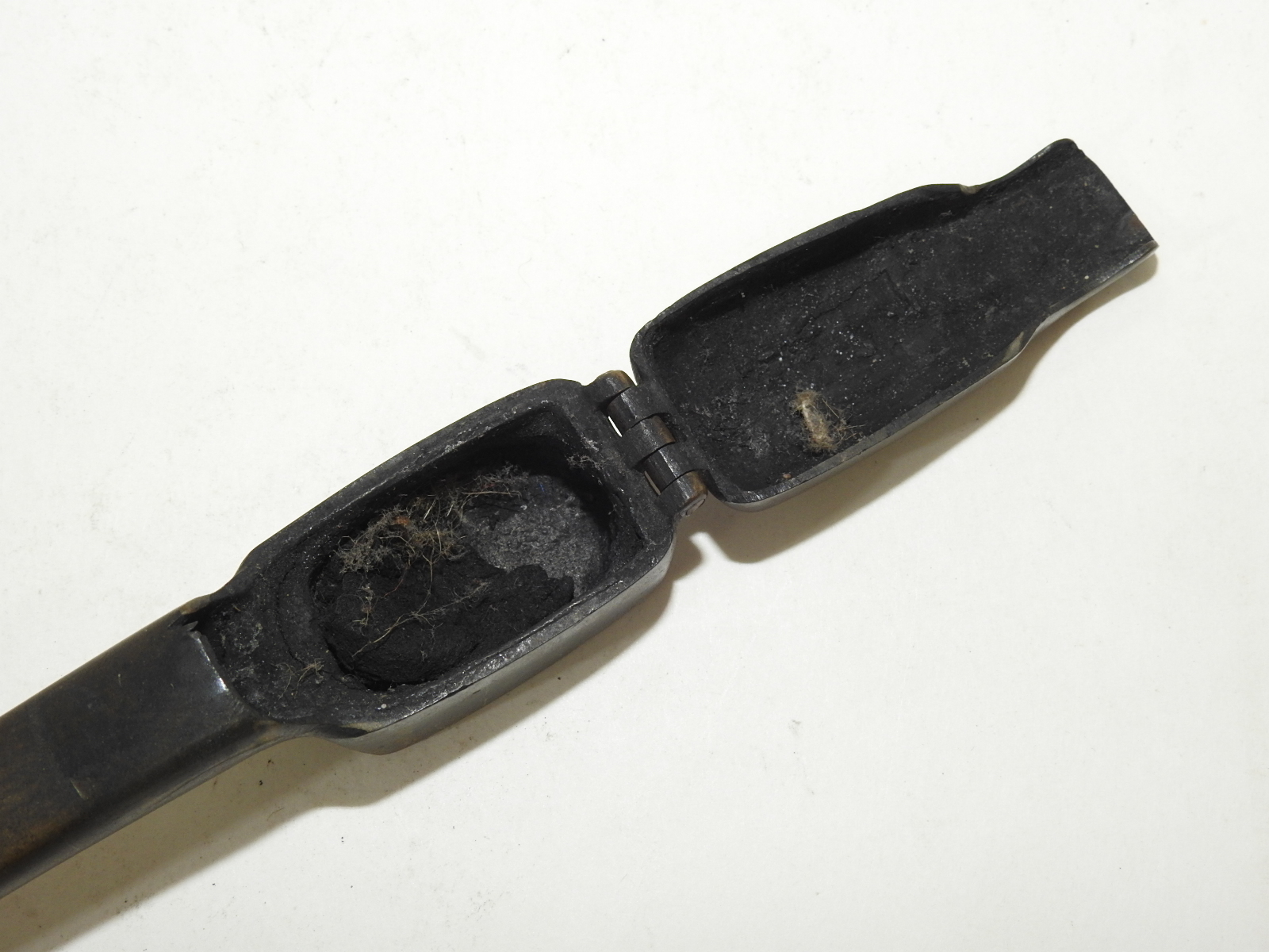 연대가좋은 청동으로된 먹통