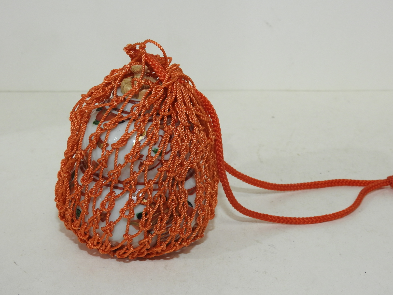 연대가좋은 진사백자화문 로리형 차호