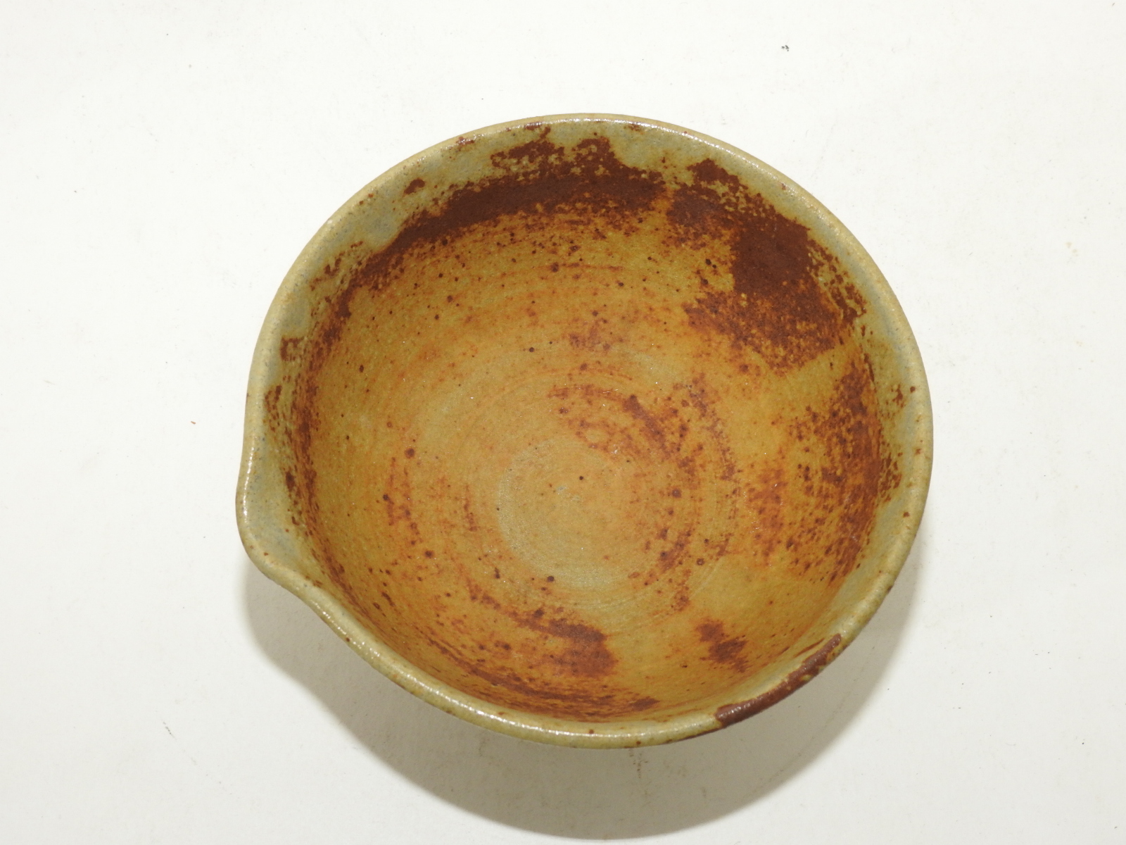 청자 철화 수구(숙우)