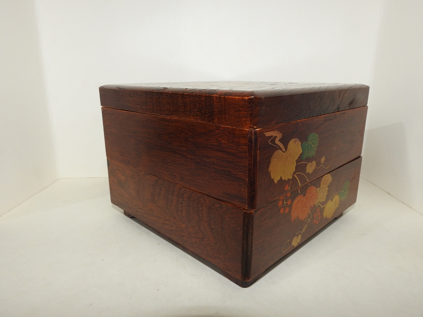 미사용 원목나무에 금채포도문 이단합