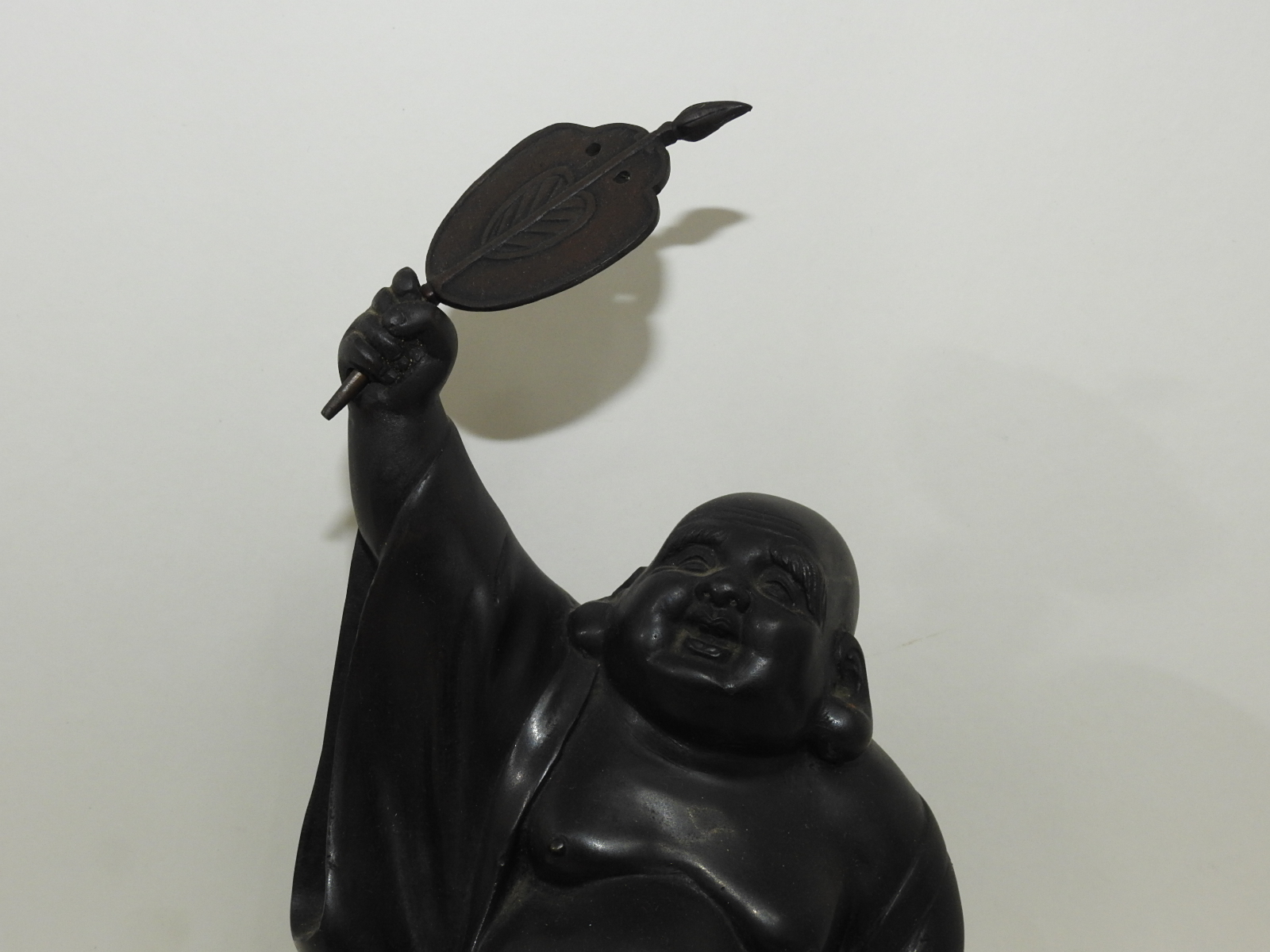 청동으로된 포대화상 브론즈