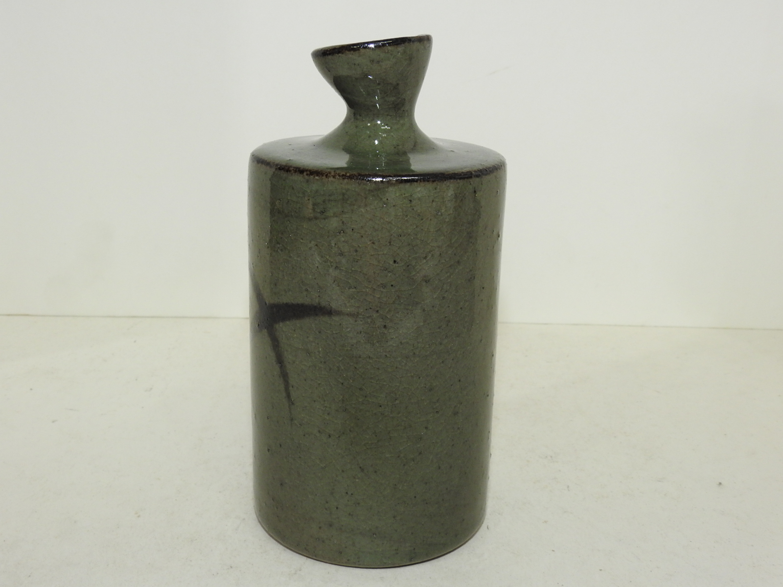 청자 철화진사화문 주병