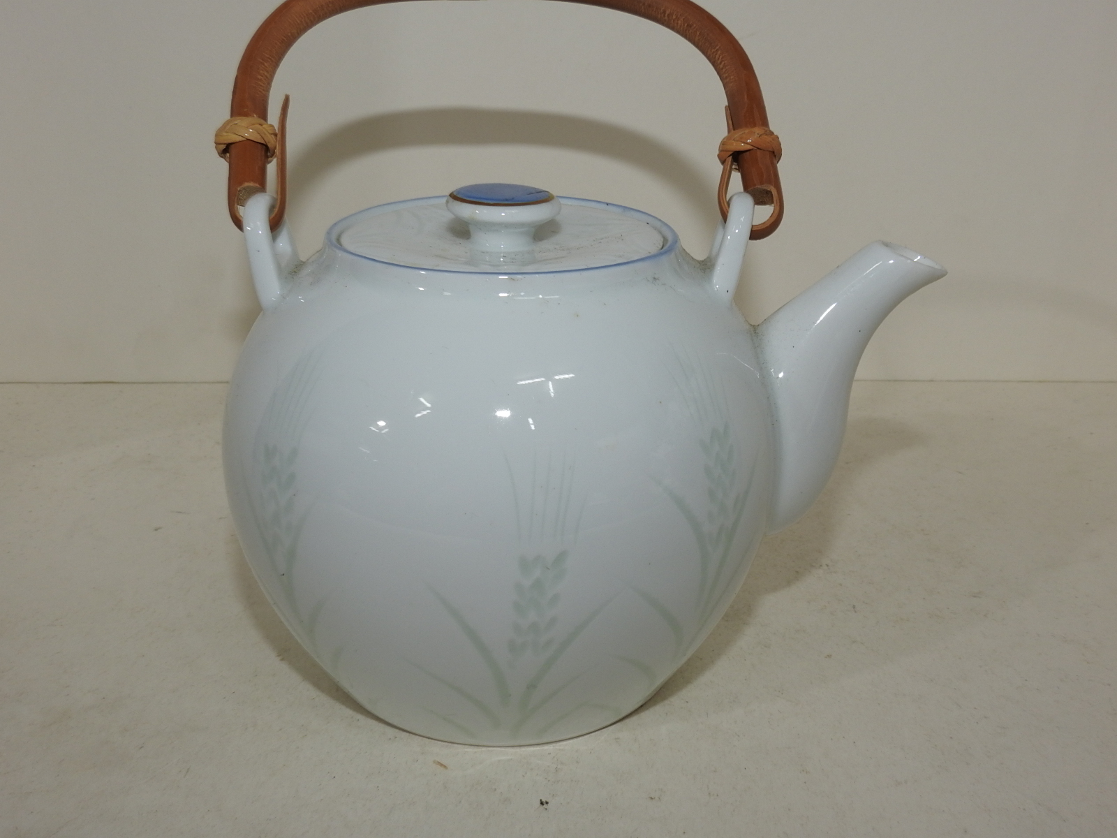 청화백자 보리문 주자