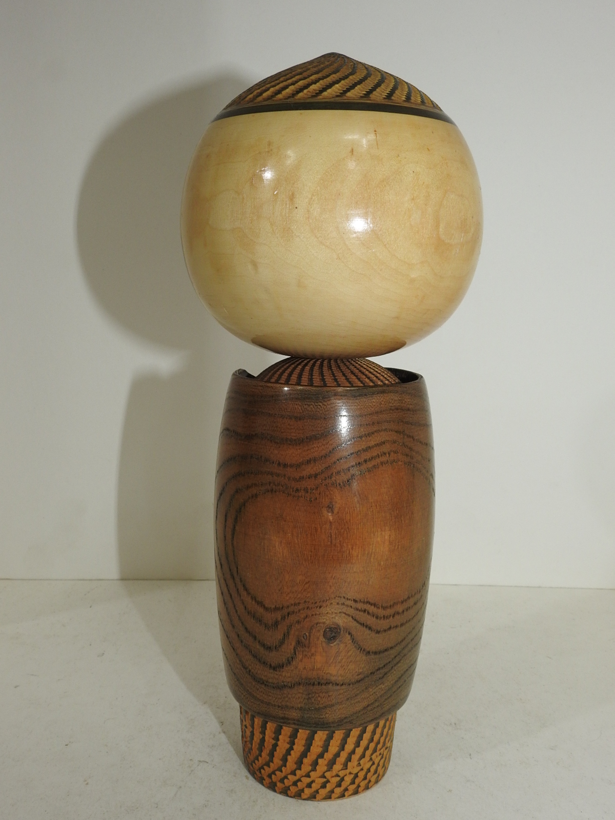 원목나무로된 인형