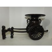 청동으로된 대형크기의 동자마차 호