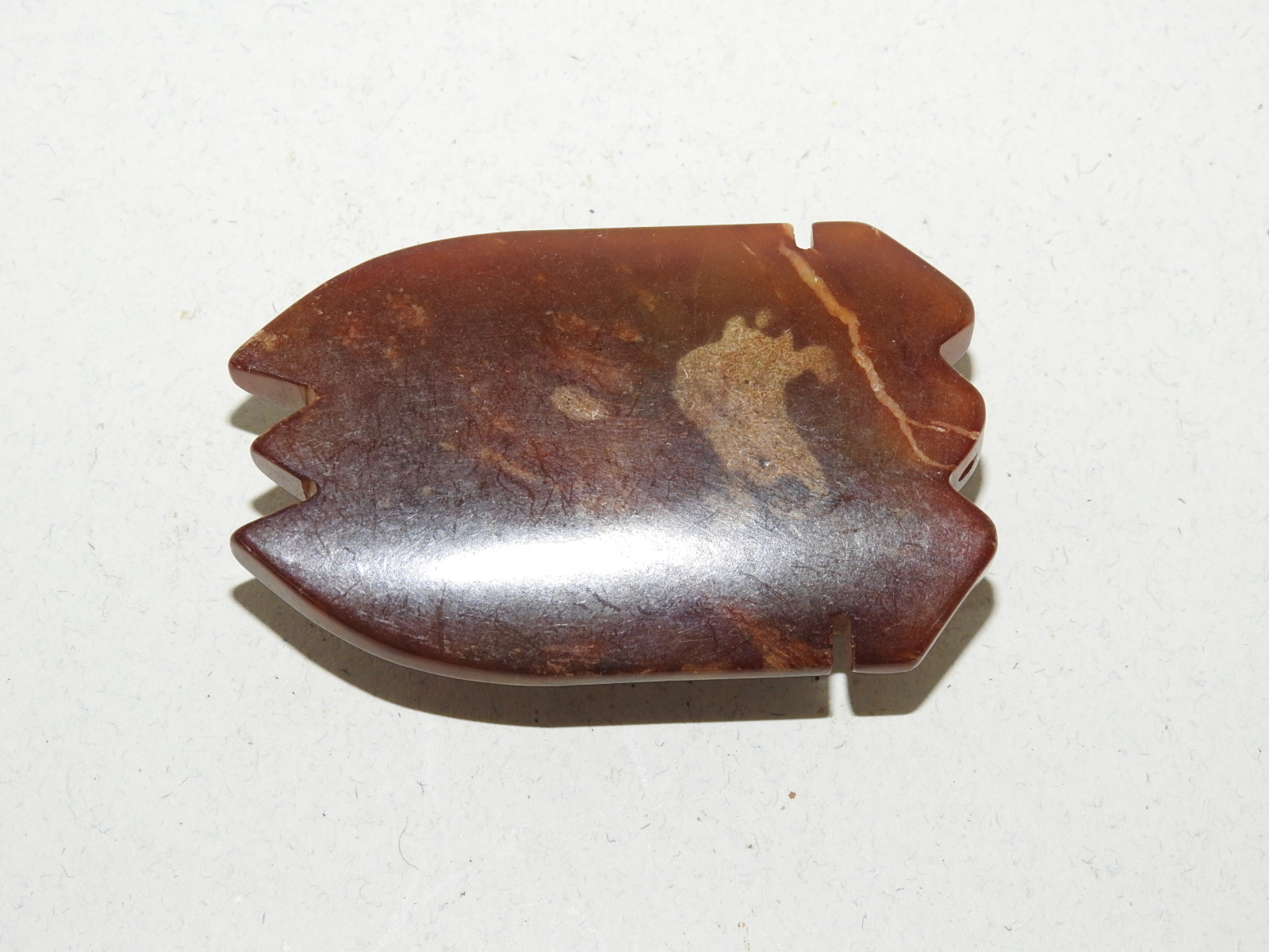 퇴화진황옥돌로된 해태용 옥노리개