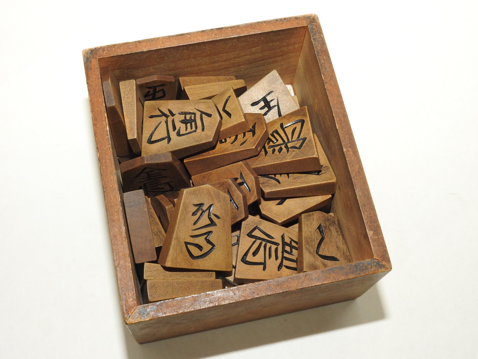 나무로된 장기알 2통