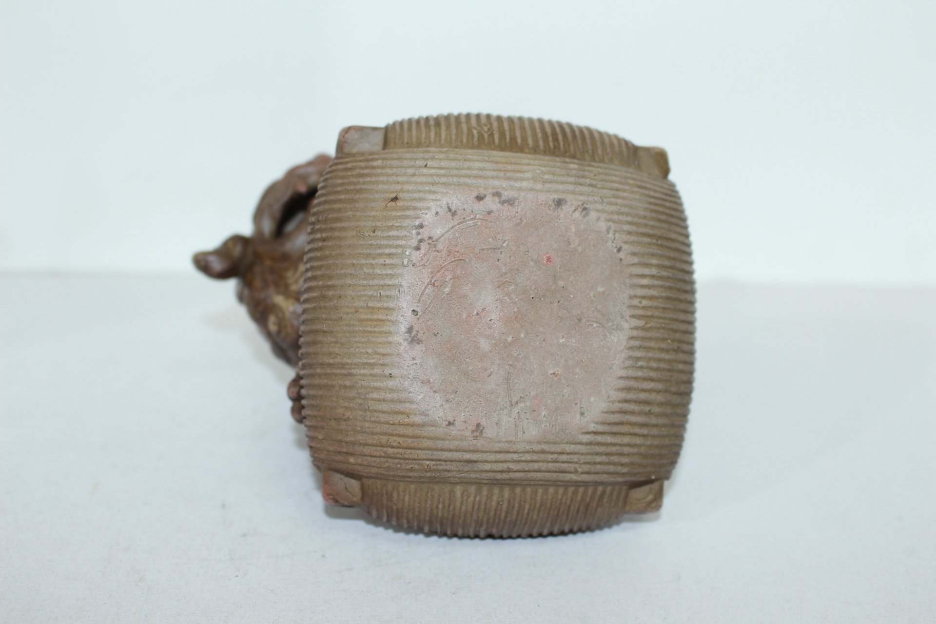 연대좋은 시가라끼(信樂) 청자 해태 조각상