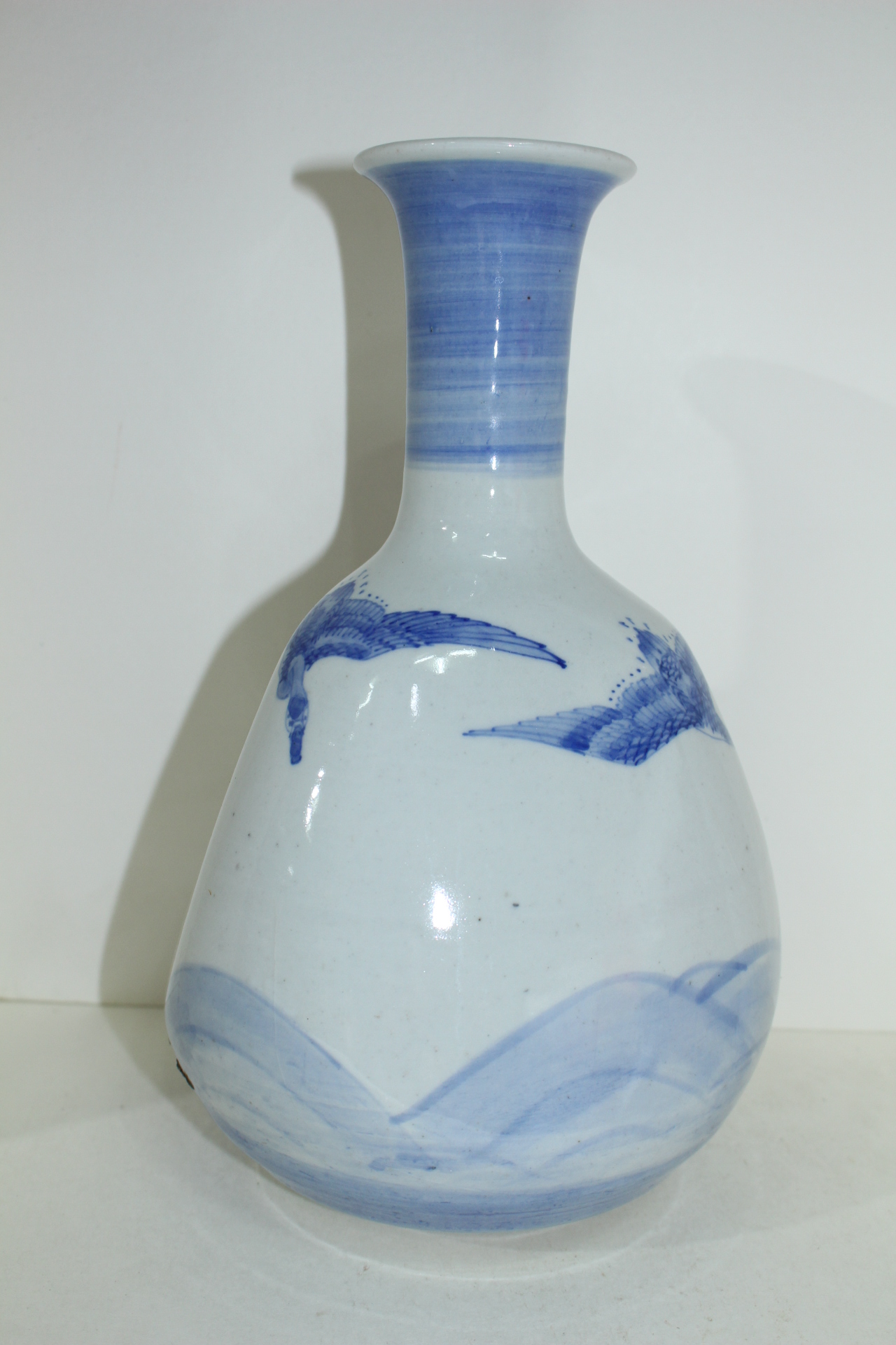 구다니(九谷) 청화백자 조화문 대형 삼각주병