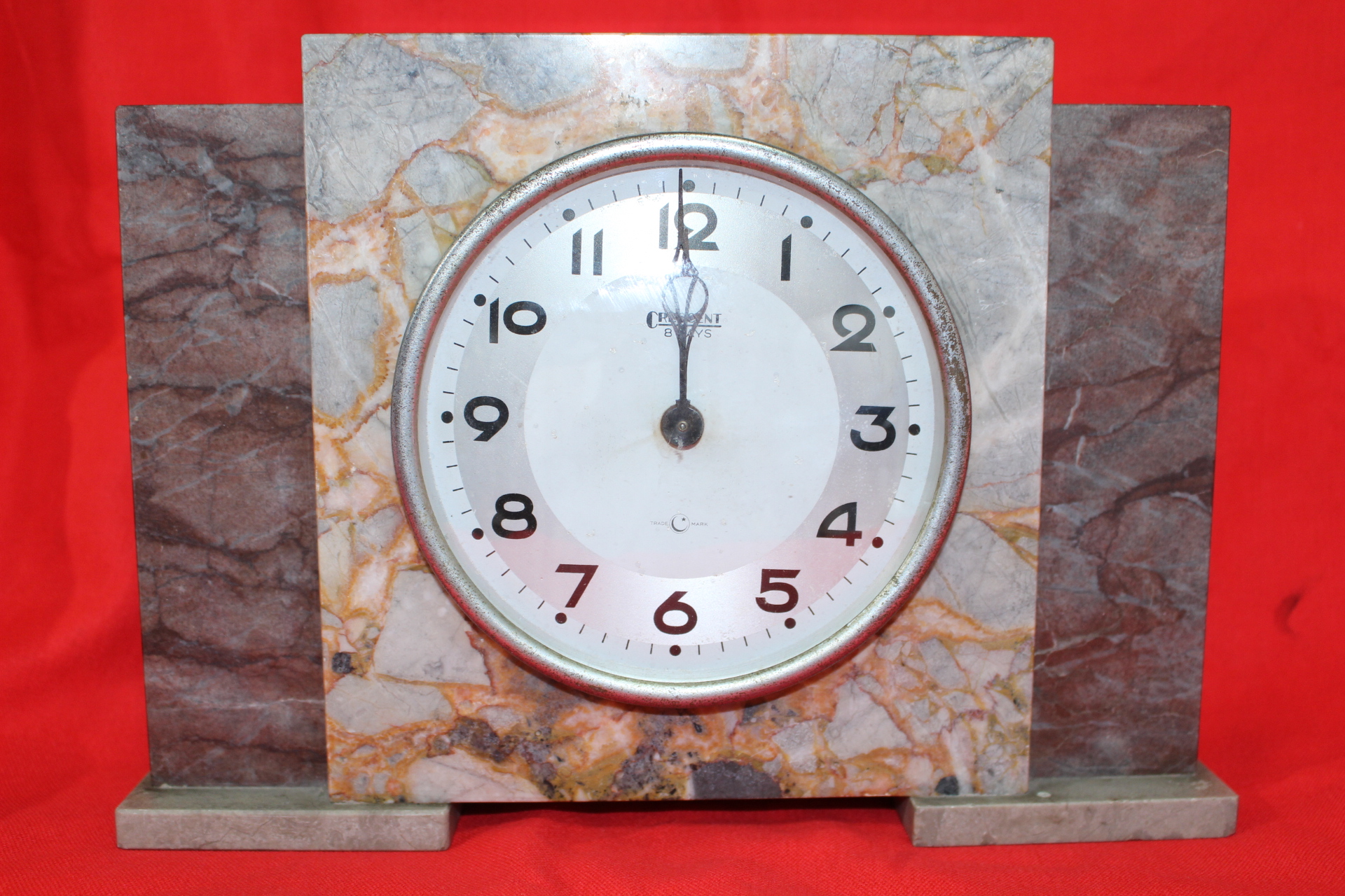 연대가좋은 대리석 테엽식 시계