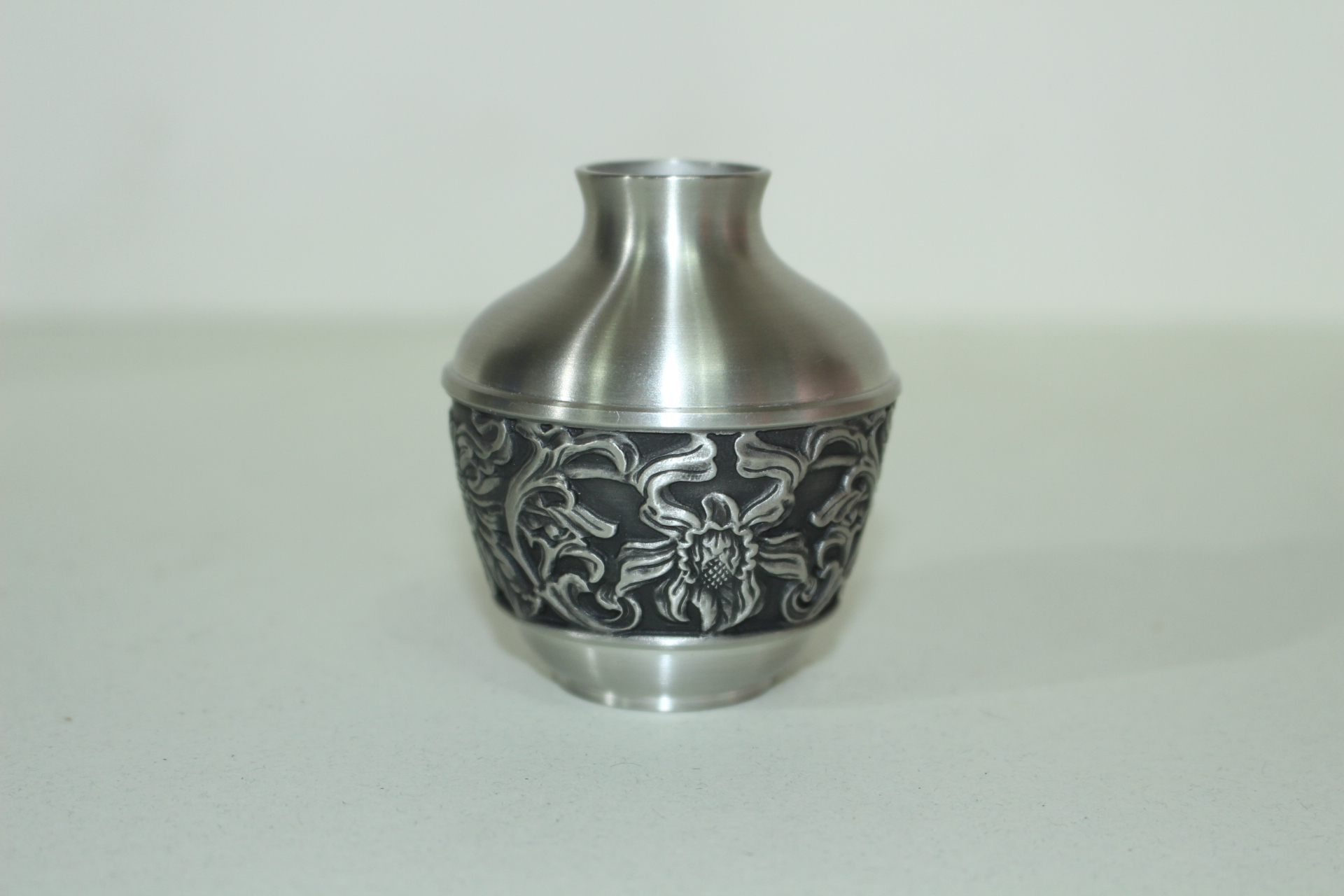 말레이지아산 주석화문 호