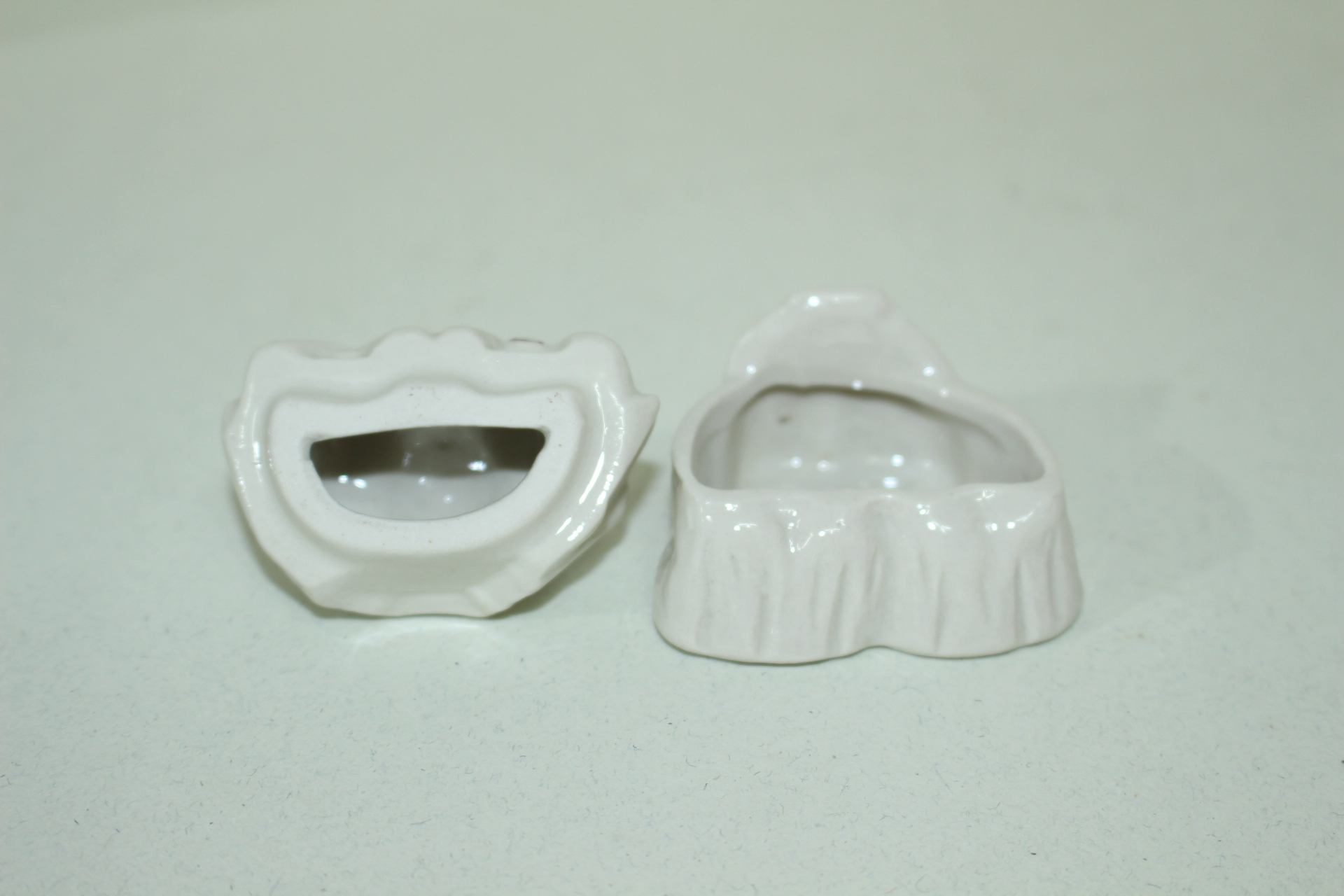 백자 원숭이 향합