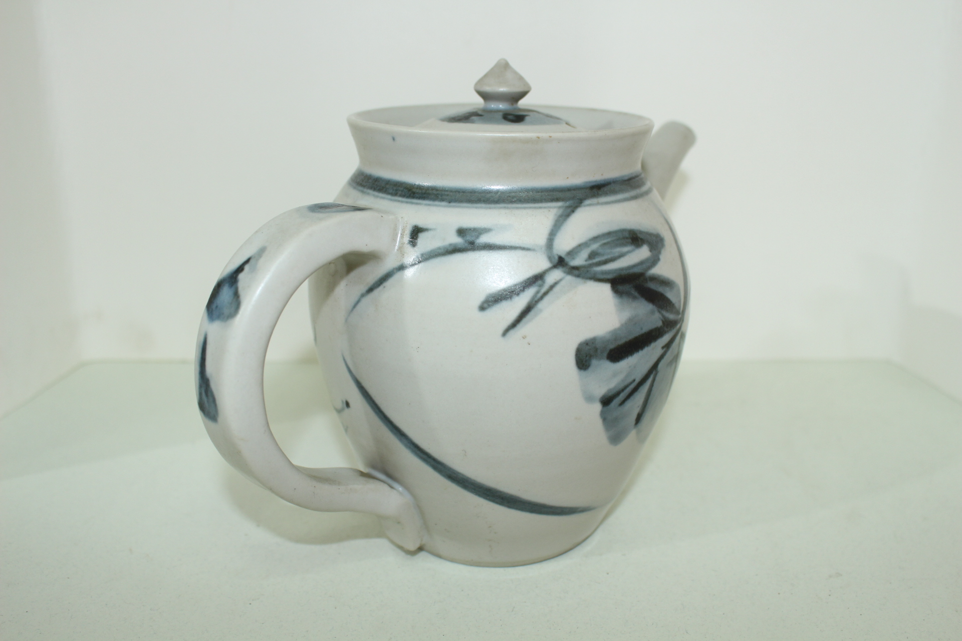 청화백자 초화문 주자