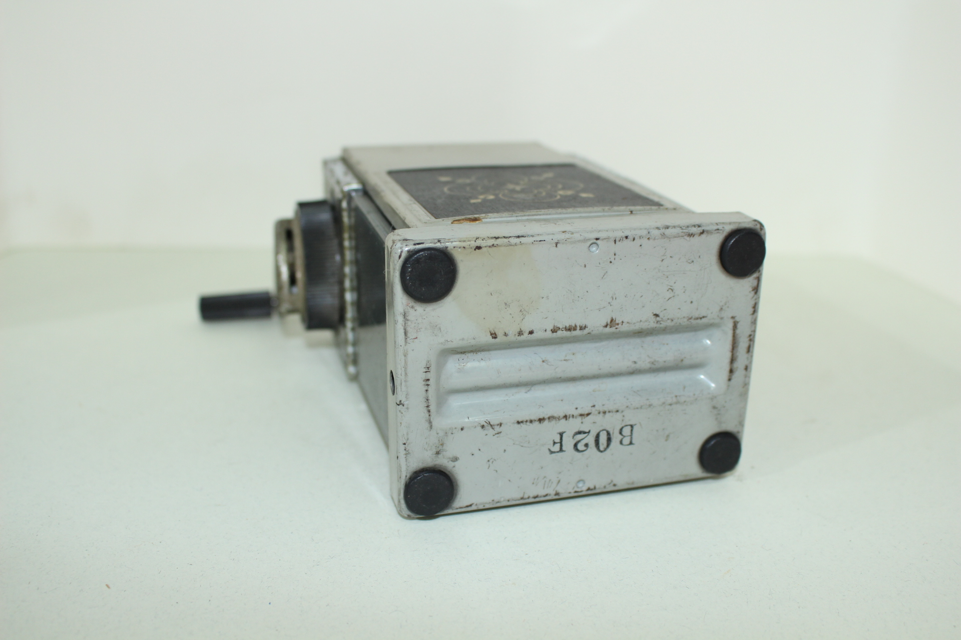 근대사 연필깍이