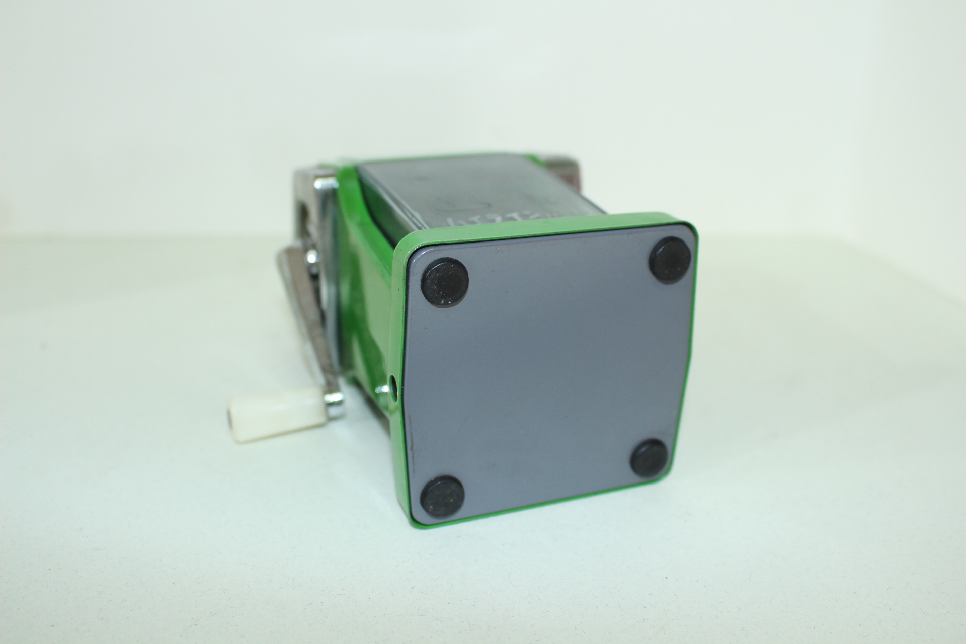 근대사 연필깍이