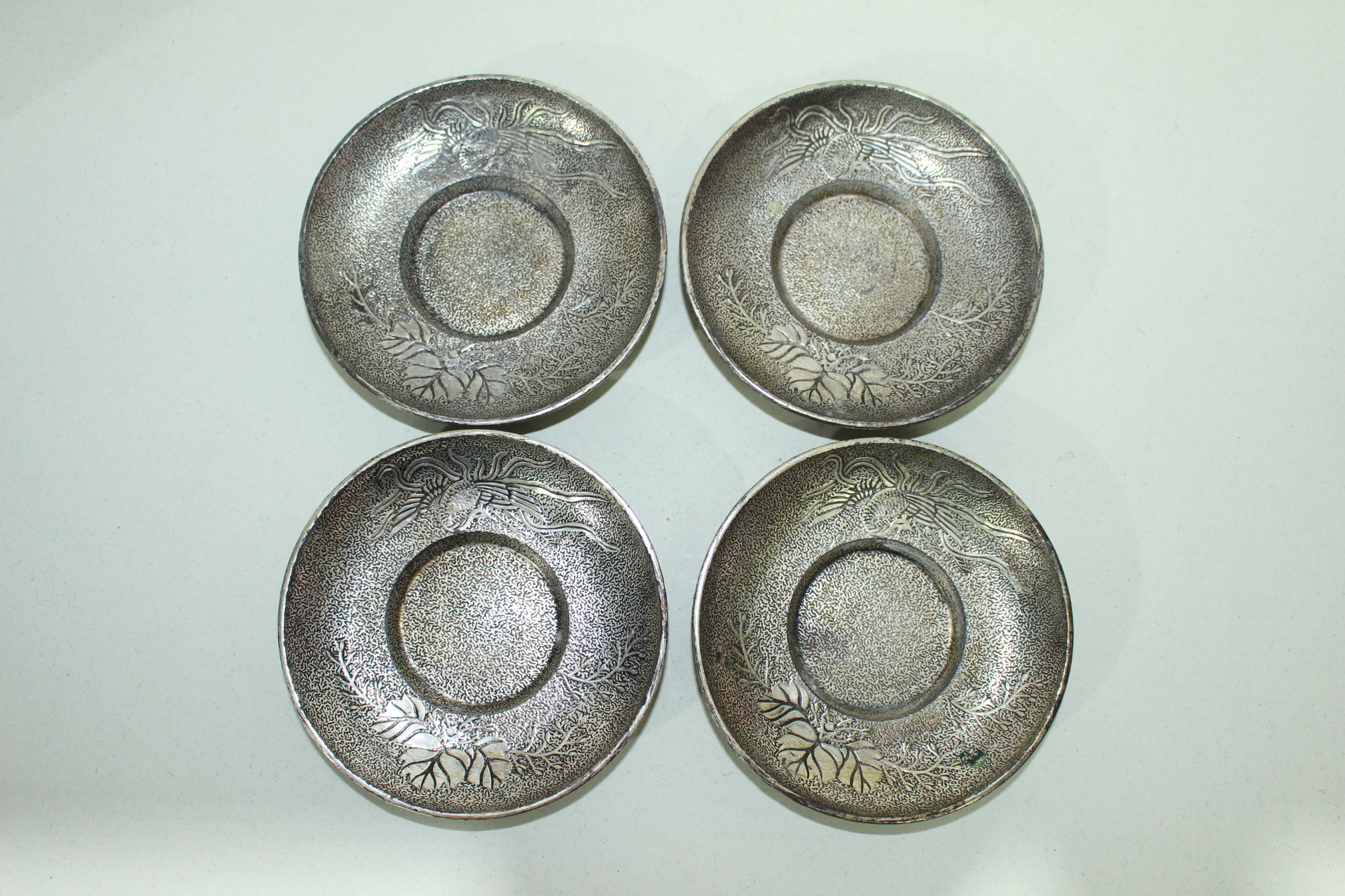 연대가좋은 주석으로된 차탁 4점